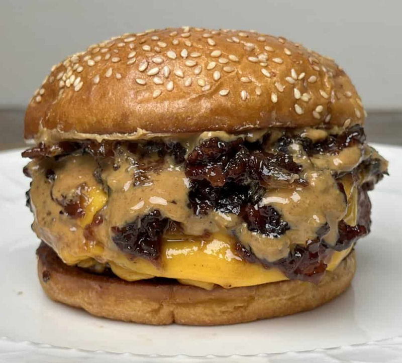 Peanut Butter Bacon Jam Burger